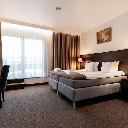 Adoryal Hotell Tallinn Eksteriør bilde