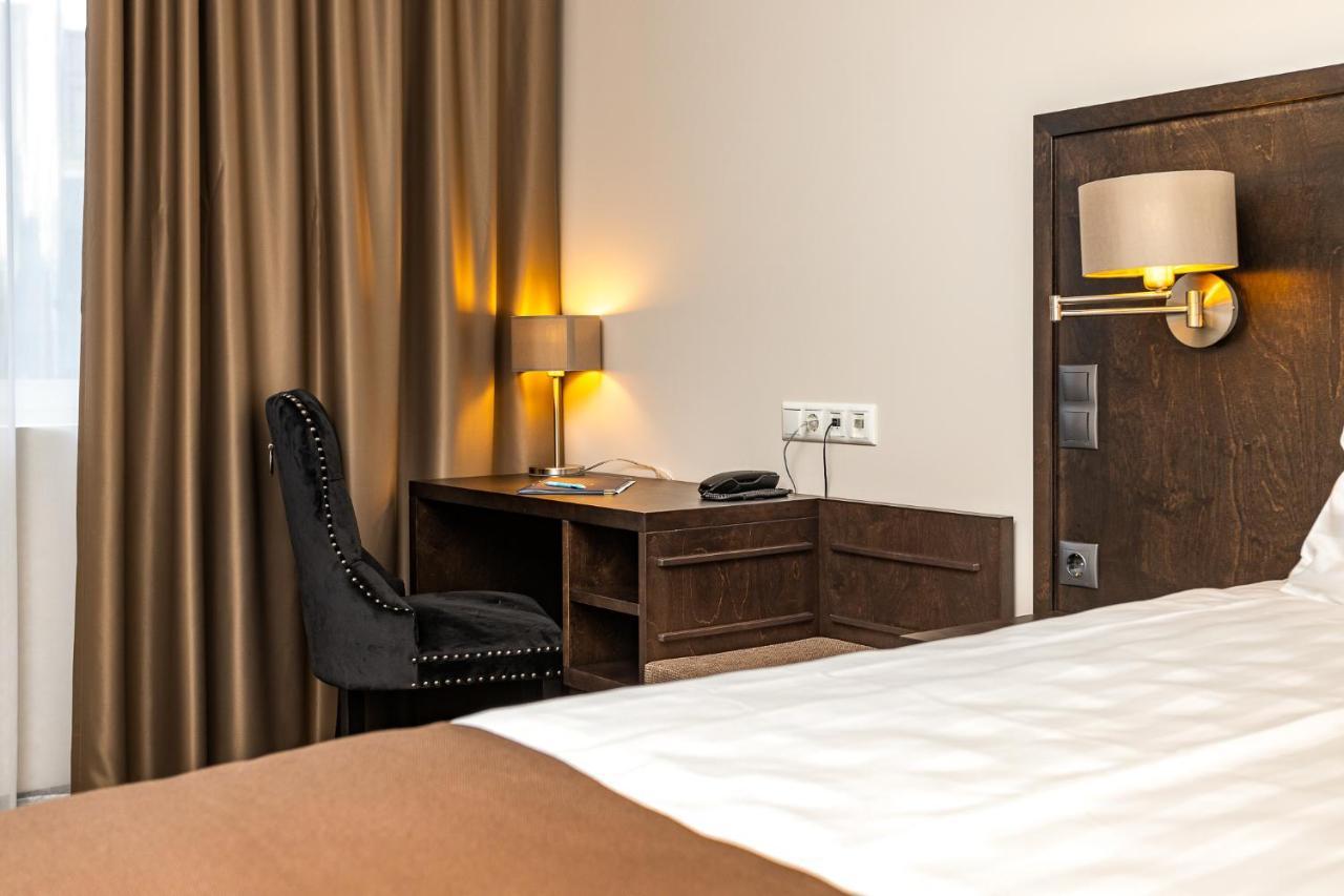Adoryal Hotell Tallinn Eksteriør bilde