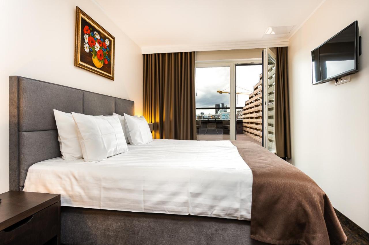 Adoryal Hotell Tallinn Eksteriør bilde