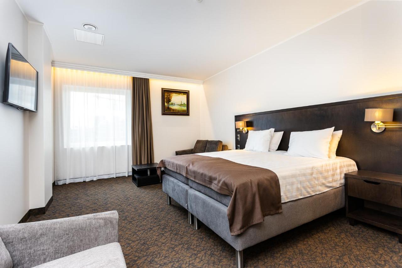 Adoryal Hotell Tallinn Eksteriør bilde